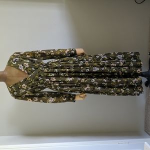 Madewell olive floral midi dress sz small
